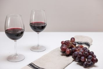 top-9-benefits-of-drinking-red-wine